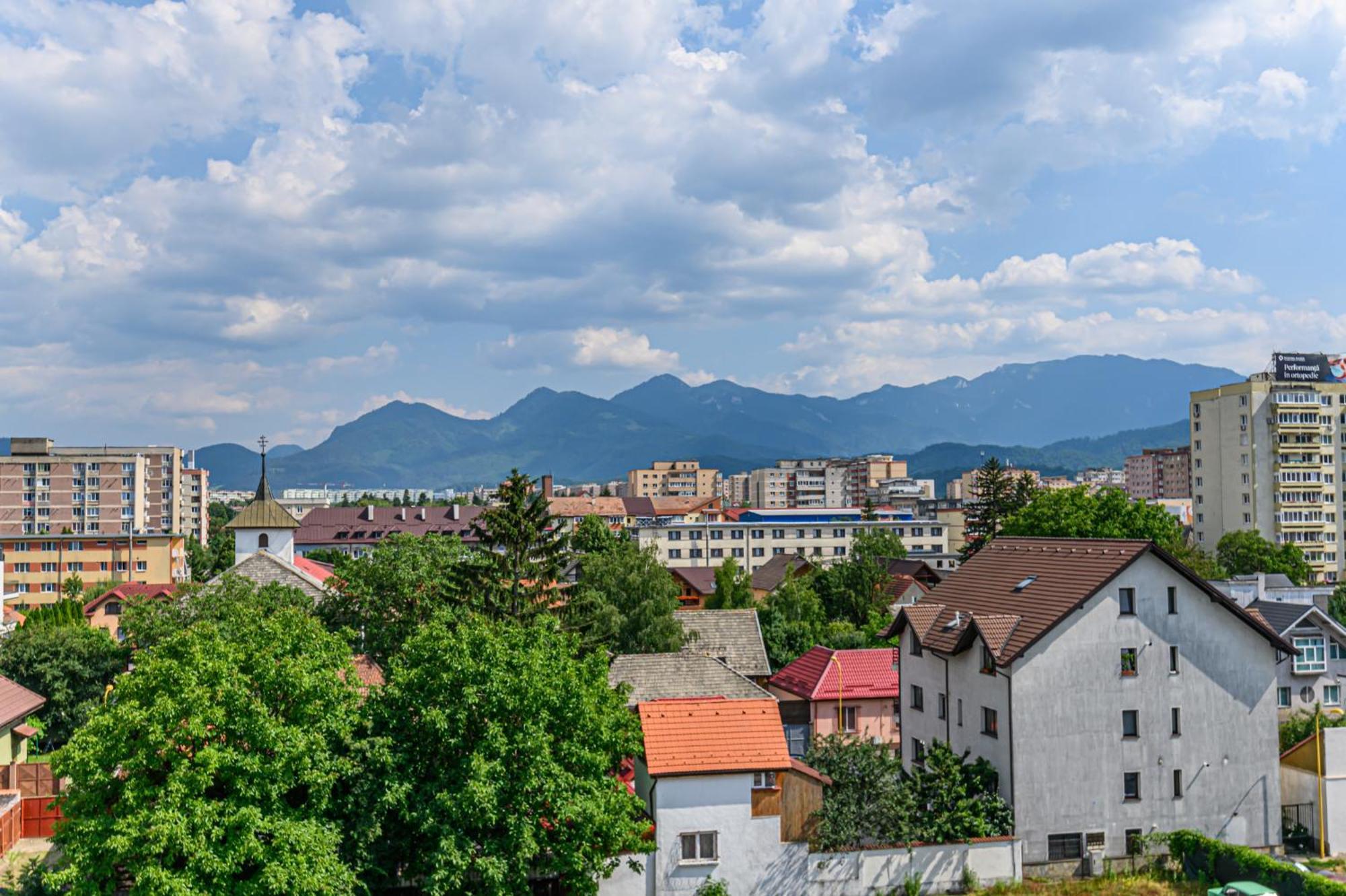 Koa - Apartamento Braşov